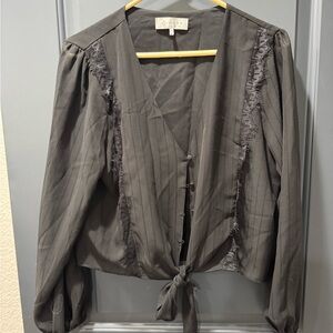 Black light weight blouse